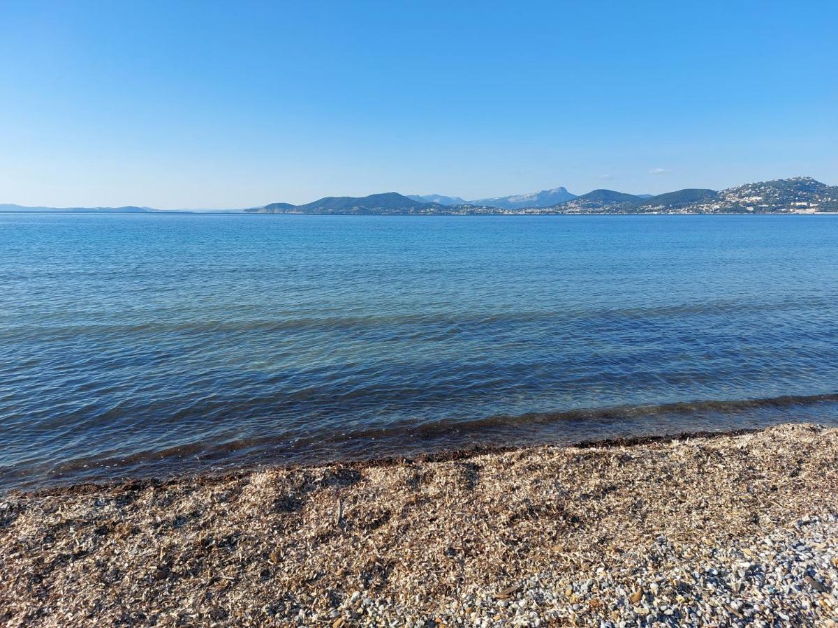 T2: 45M2 :4 Places :Independant Dans Villa Hyeres Bagian luar foto